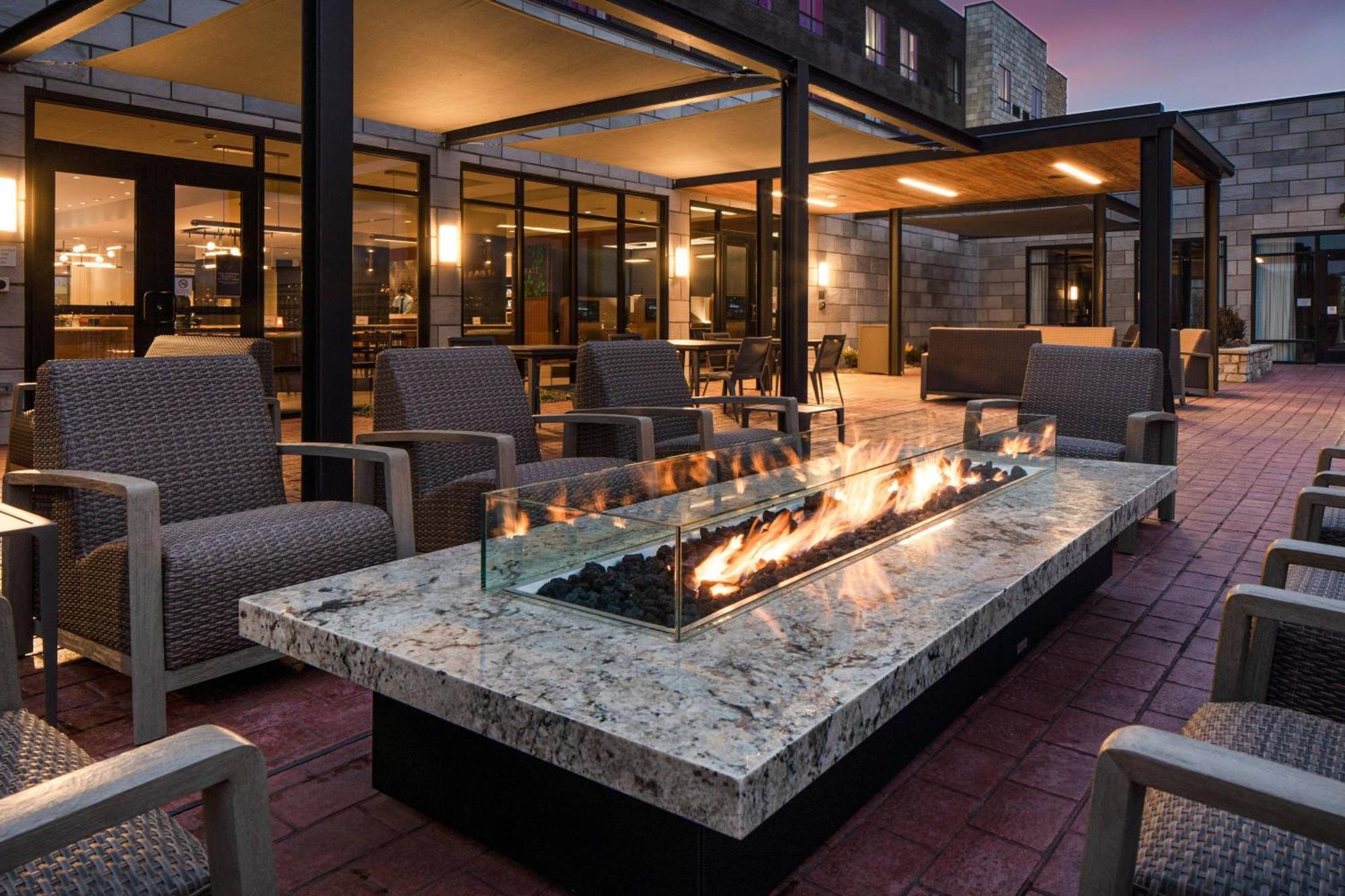 Courtyard By Marriott Τζέφερσον Σίτι Εξωτερικό φωτογραφία